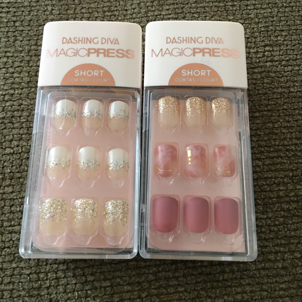 2 Sets of Dashing Diva Magic Press